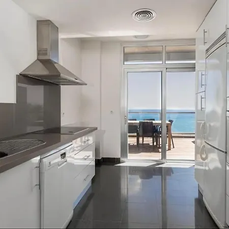 Topfloor With Terrace And Sea Views Sotogrande