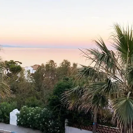 Topfloor With Terrace And Sea Views Lejlighed